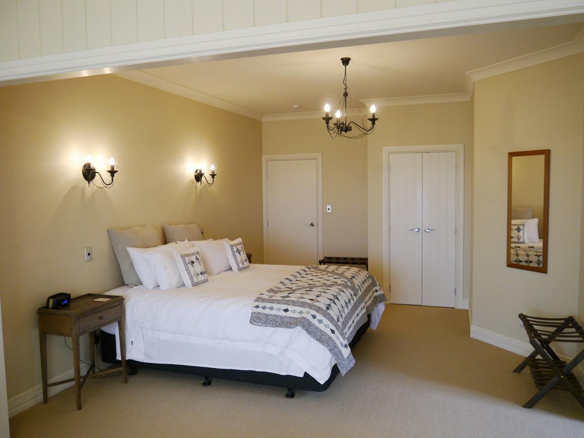 Country Lodge Kinloch Lago Lago Taupo Exterior foto